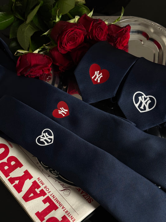 Yankee Stencil Heart Tie