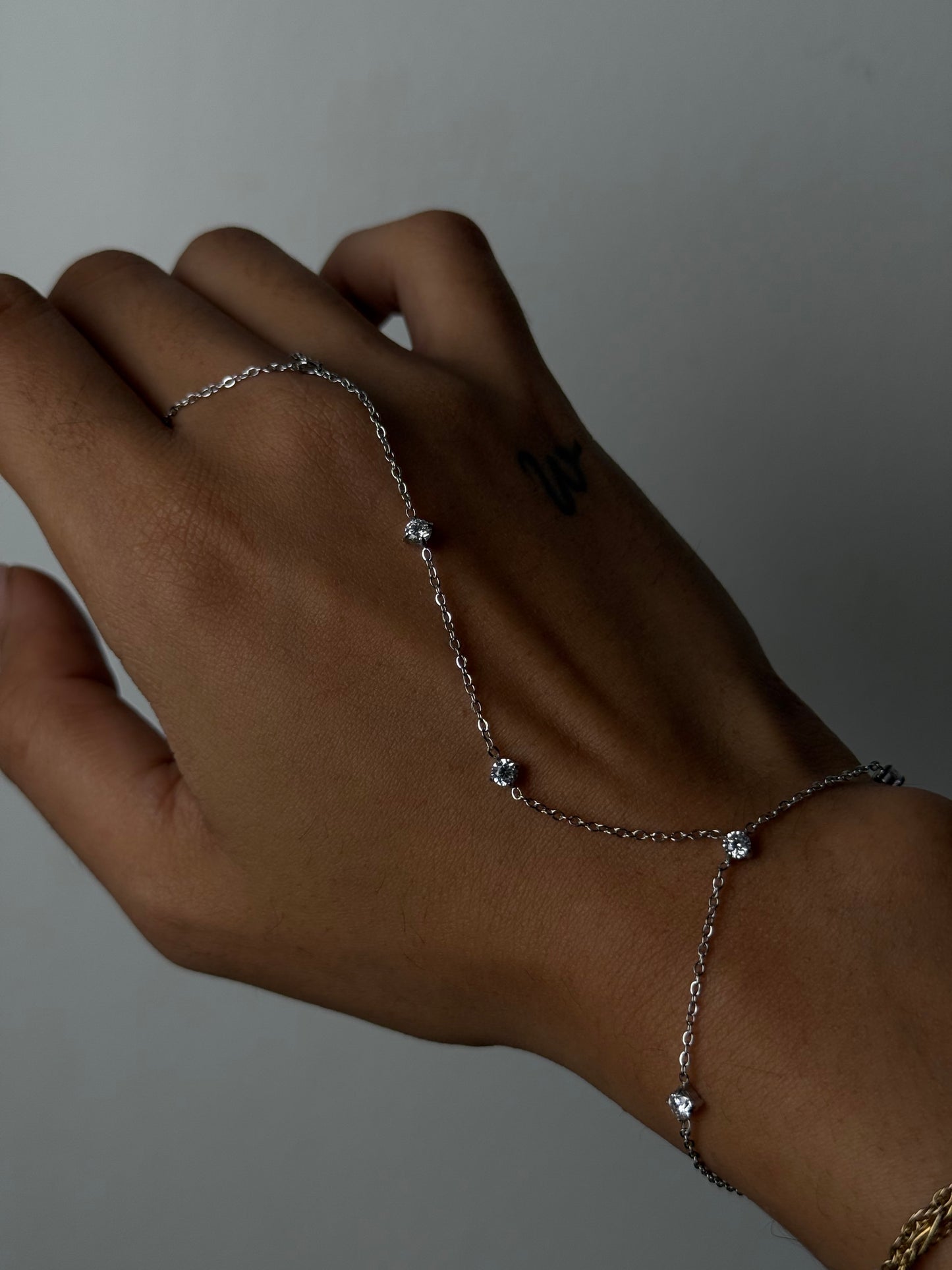 Chaîne de main Amalfi - Plaqué or 18 carats/argent