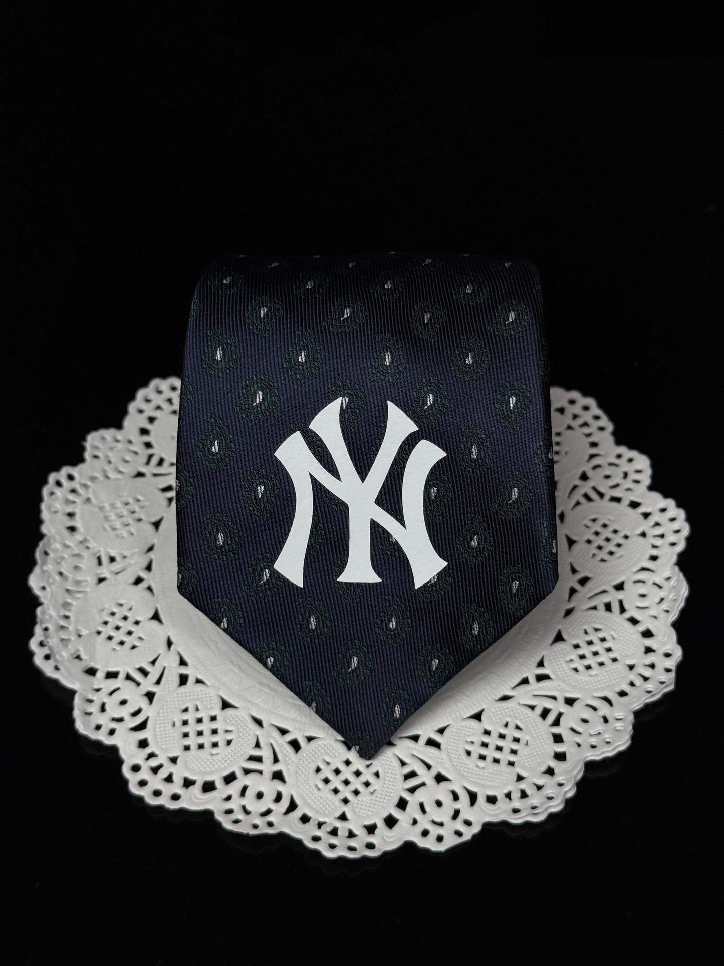 By Big Cozy X LTL Yankee Tie Drop 2