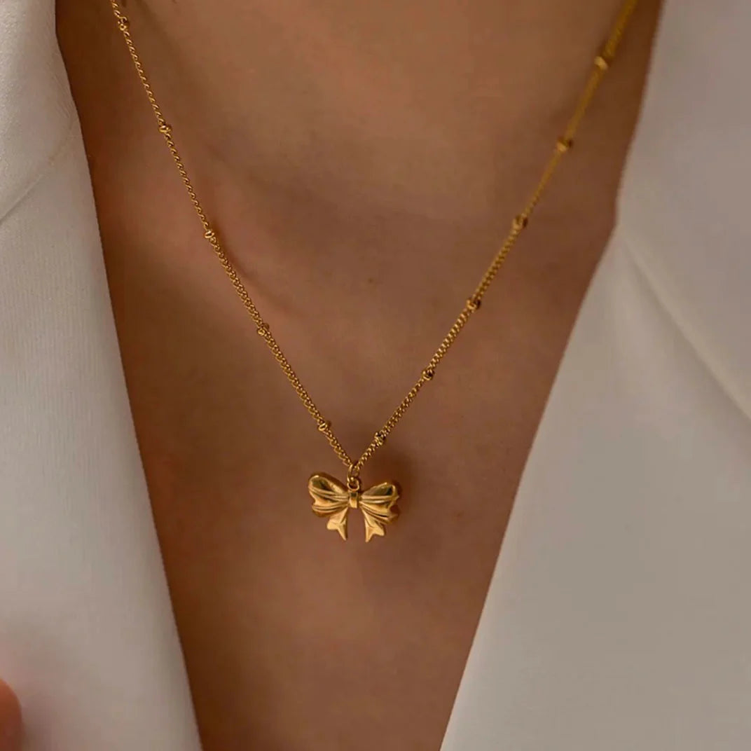Collier mini nœud