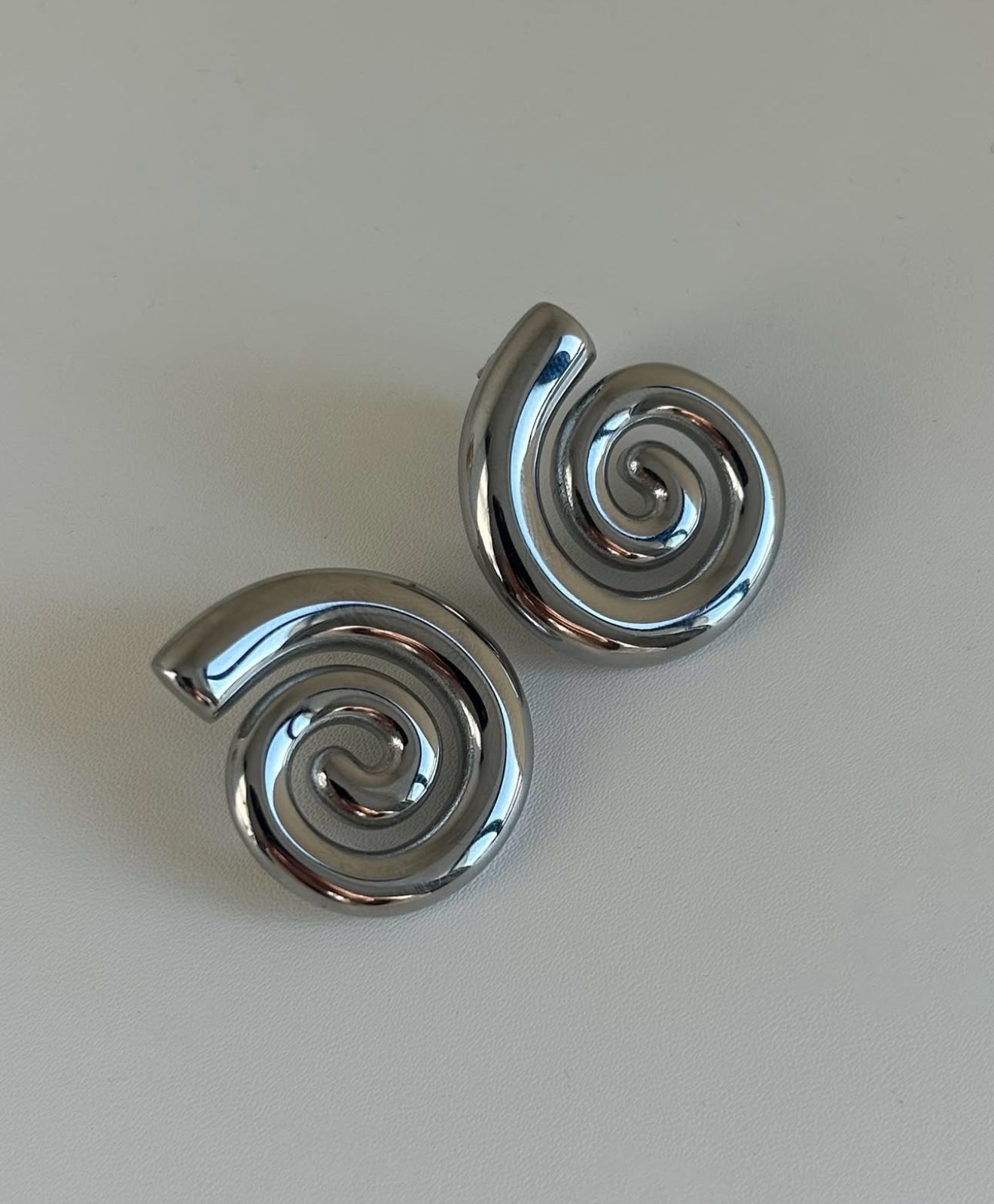 Swirl Earrings - Gold/Silver