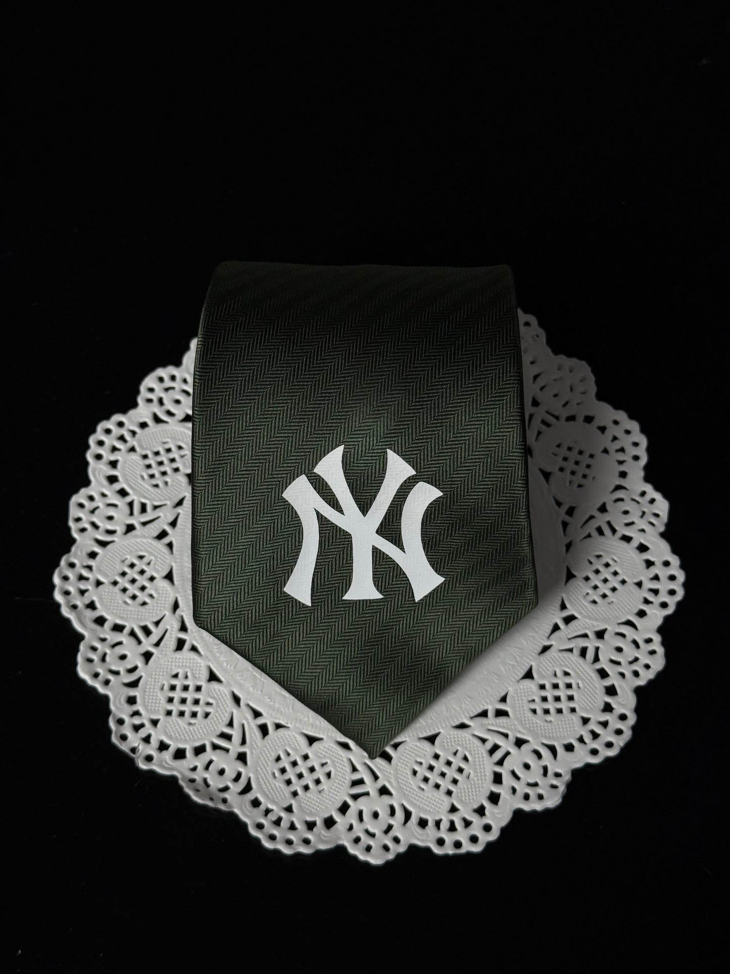 By Big Cozy X LTL Yankee Tie Drop 2