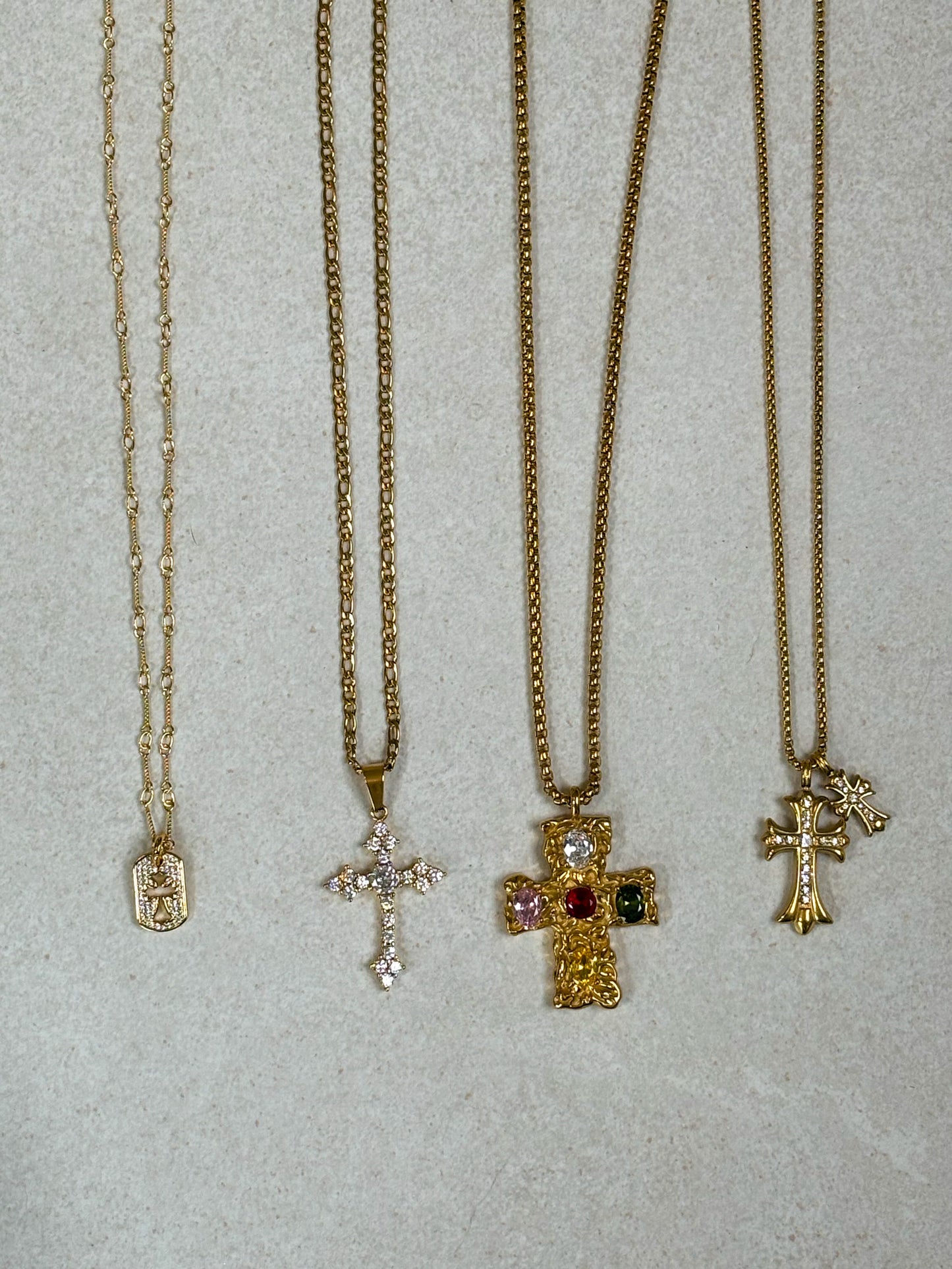 Pendentif Croix Jumelle *PRÉCOMMANDE*