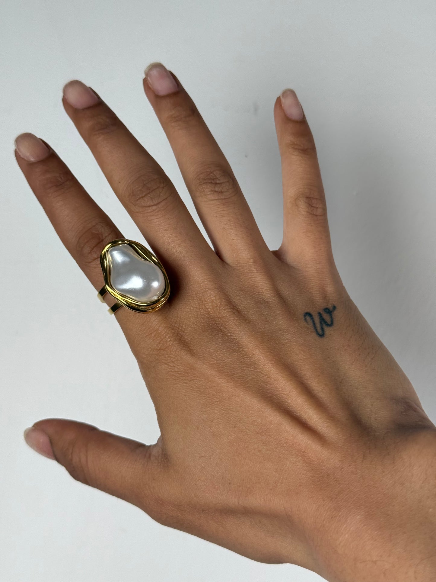 Pearl Glow Ring *Limited Edition*
