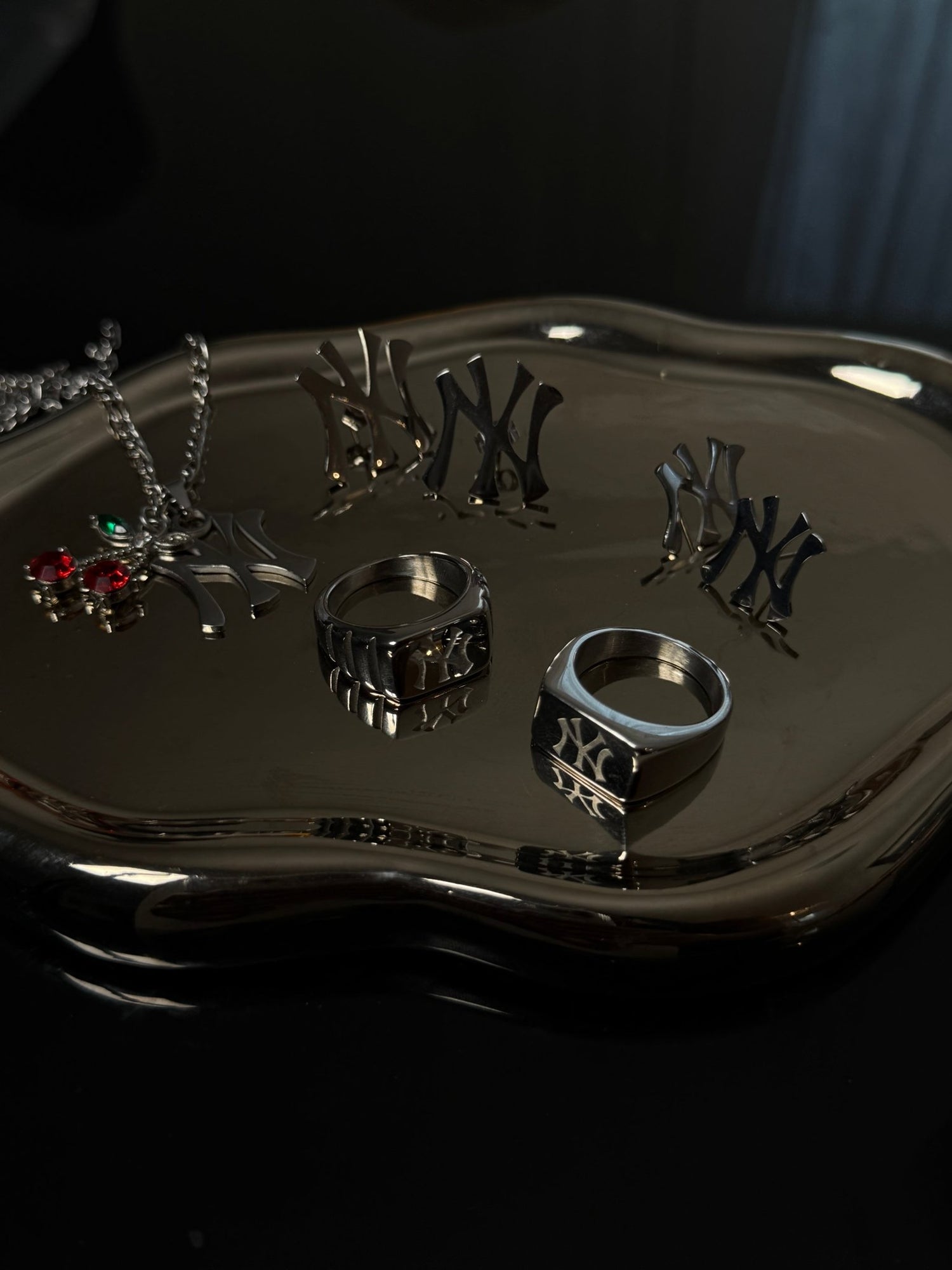 “YANKEE” CAPSULE