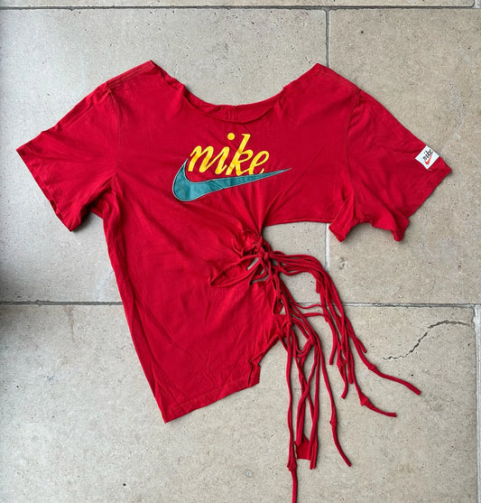 TIT4TATS Swoosh Fringe Tee (S)