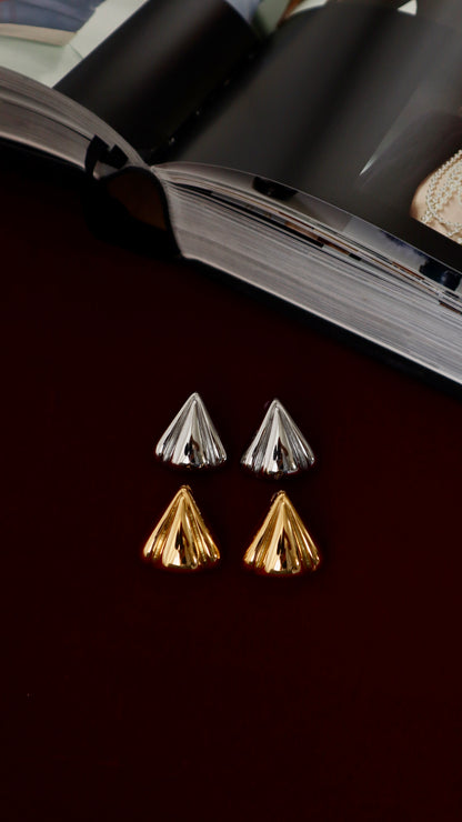 Pecan Earrings - Gold