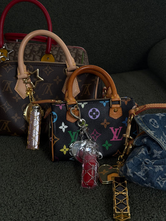 It-Girl Lipstick Holder Bag Charm - Silver Heart