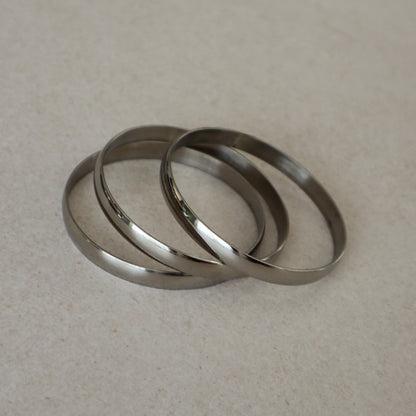 Thin Stackable Bangle - Silver