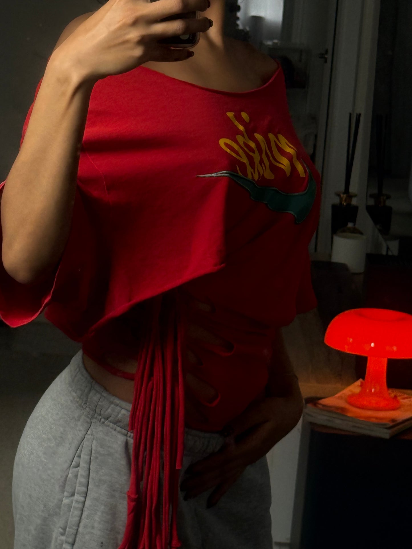 TIT4TATS Swoosh Fringe Tee (S)