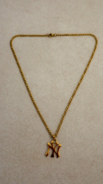 NY Yankee Necklace - Gold