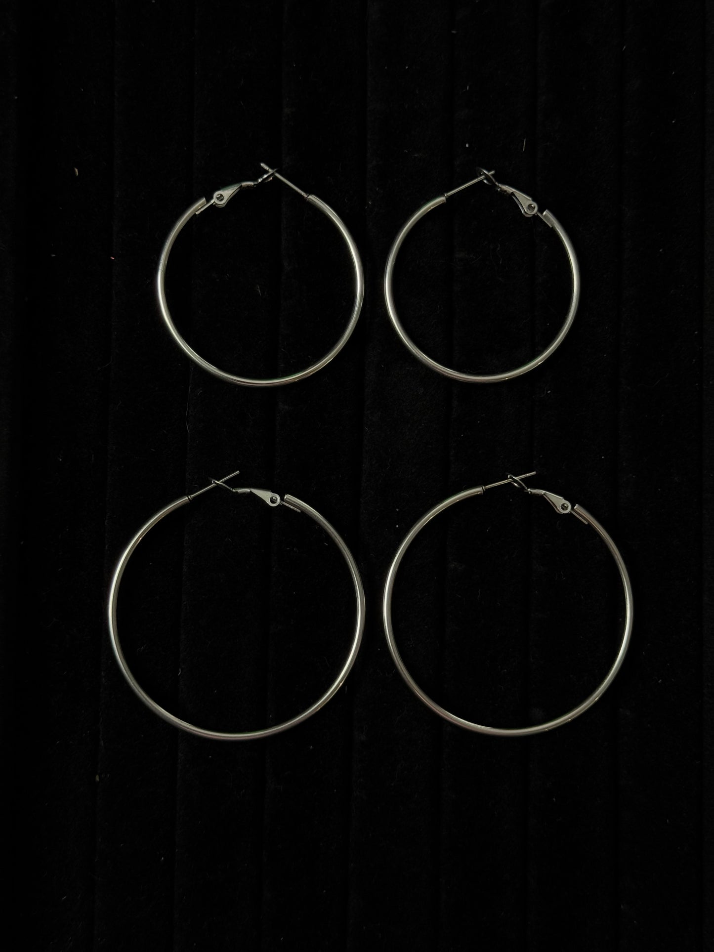 Essential Baddie Hoops - Silver