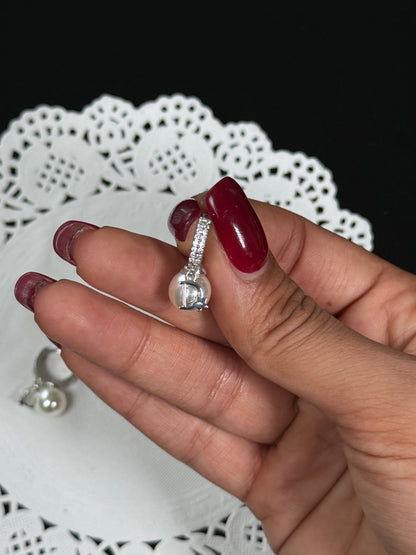 SS18 Dior (dupe) Pearl Earring   *WATERPROOF & TARNISH-PROOF*