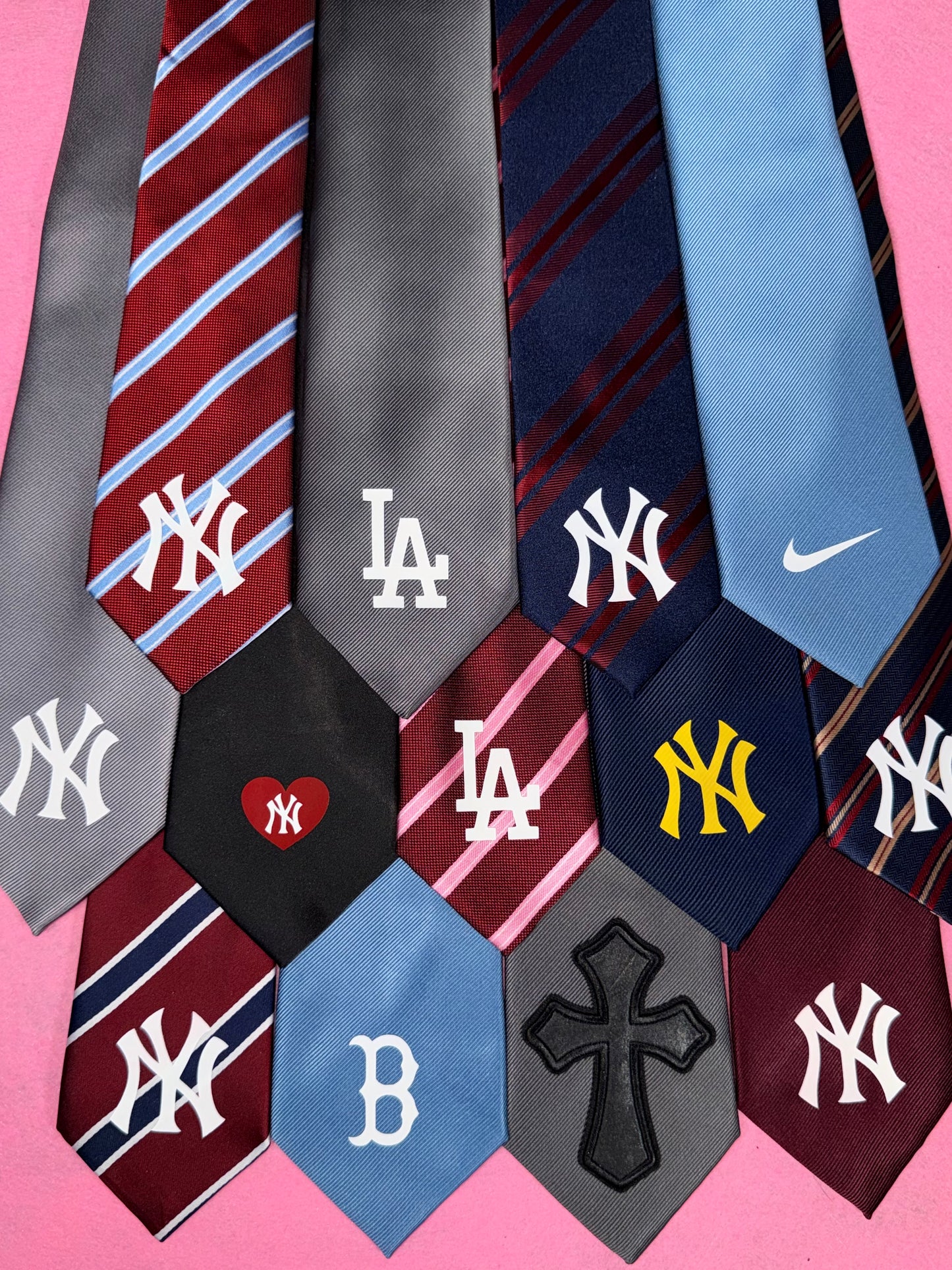 Vintage Tie Capsule 002