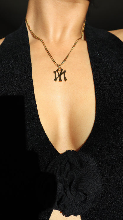 NY Yankee Necklace - Gold