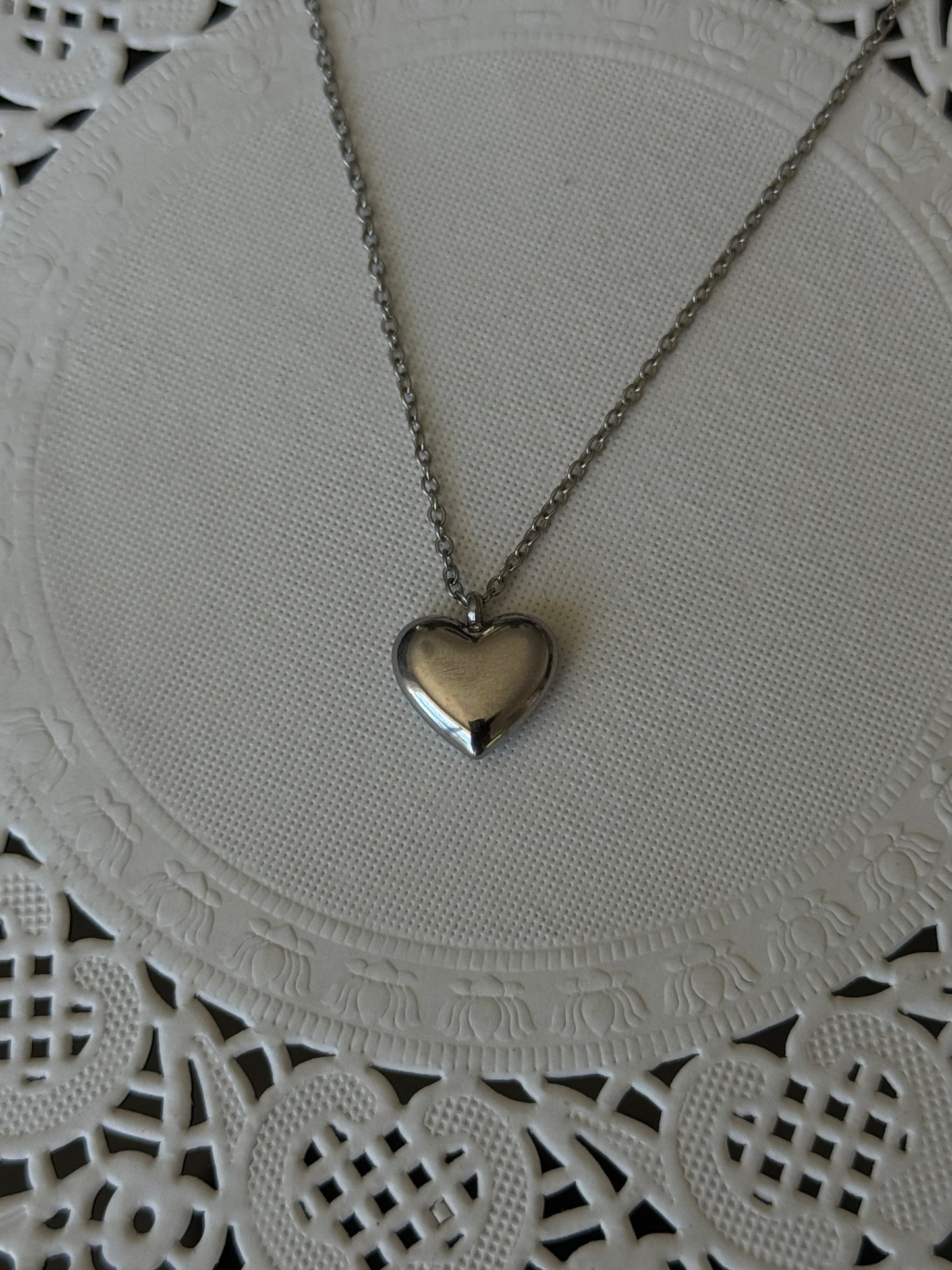 SS46 Antique Silver Heart Necklace *WATERPROOF & TARNISH-PROOF*
