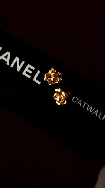 Petal Earrings-Gold