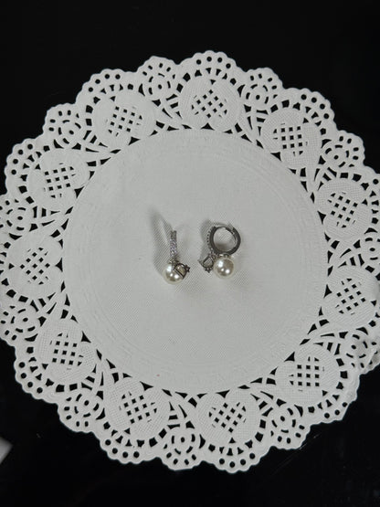 SS18 Dior (dupe) Pearl Earring   *WATERPROOF & TARNISH-PROOF*