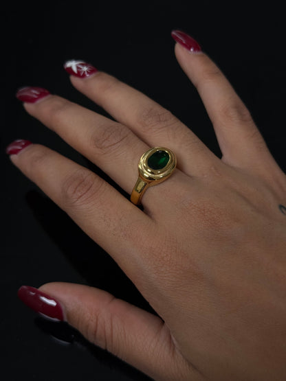 SS28 Emerald Oval Ring *WATERPROOF & TARNISH-PROOF*