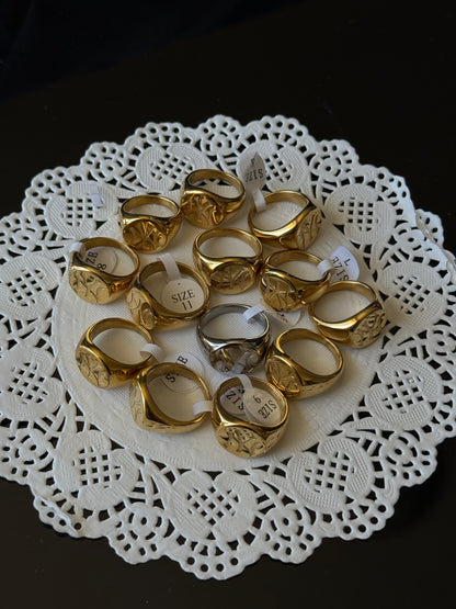 SS45 Yankee Crest Ring  *WATERPROOF & TARNISH-PROOF* *Minor Scratches*