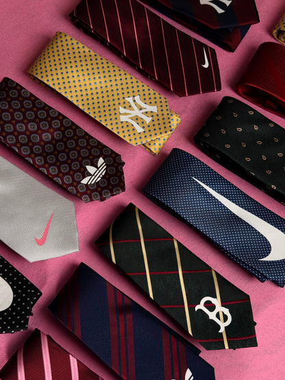 Vintage Tie Drop