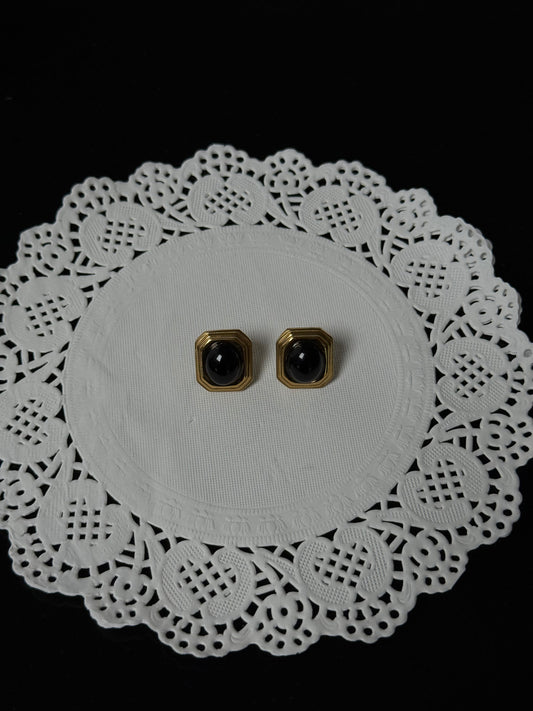 SS24 Gold Vintage Stud *WATERPROOF & TARNISH-PROOF*