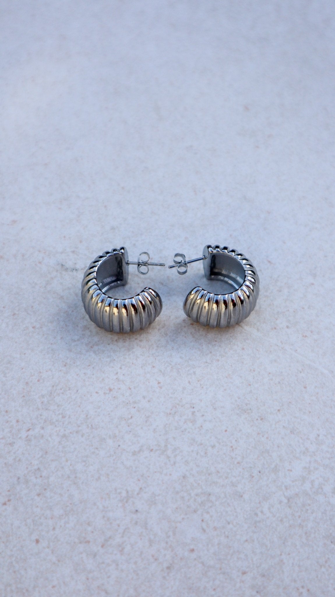 Chunky Grid Hoops - Silver