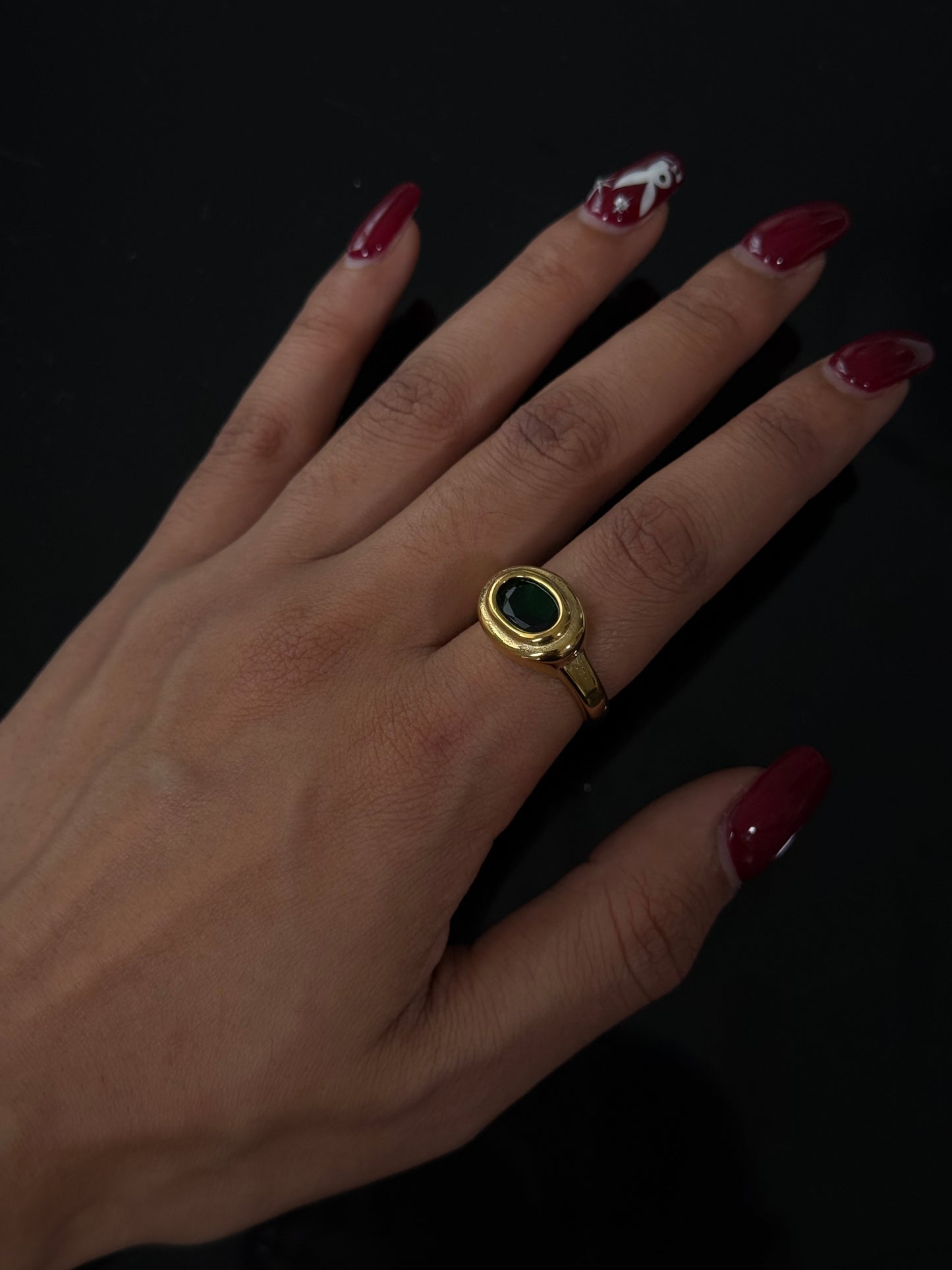 SS28 Emerald Oval Ring *WATERPROOF & TARNISH-PROOF*