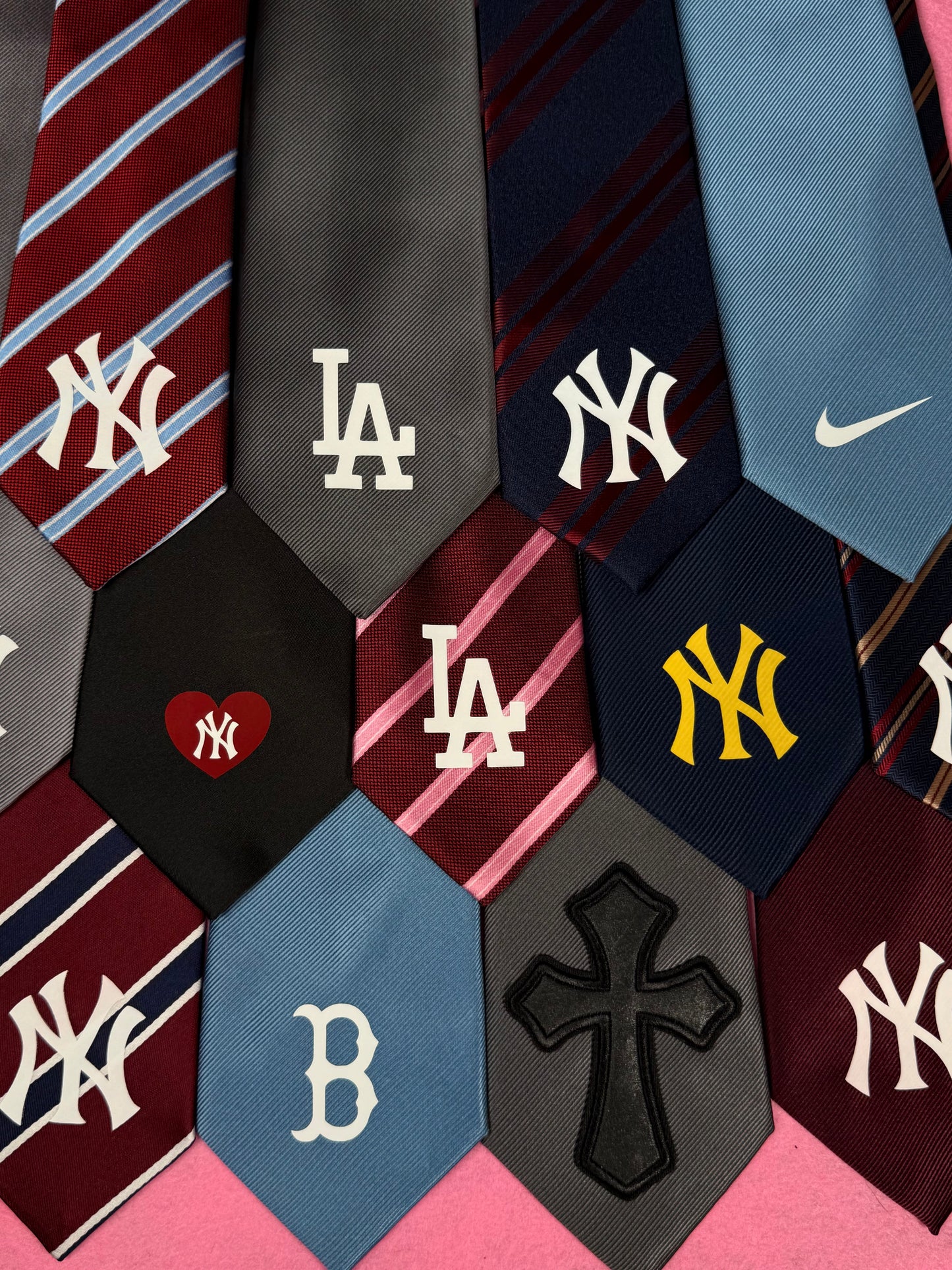 Vintage Tie Capsule 002