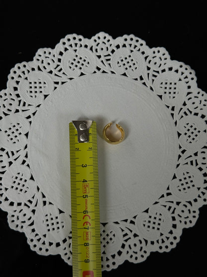 SS08 Gold Hypoallergenic Ear Cuff *WATERPROOF & TARNISH-PROOF*